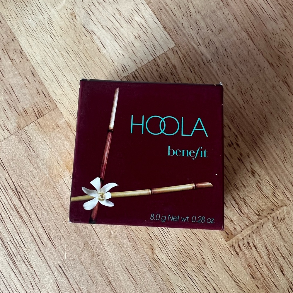 Benefit Hoola Bronzing Powder